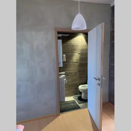 Maison Rénové à Votre Disposition Appartement *