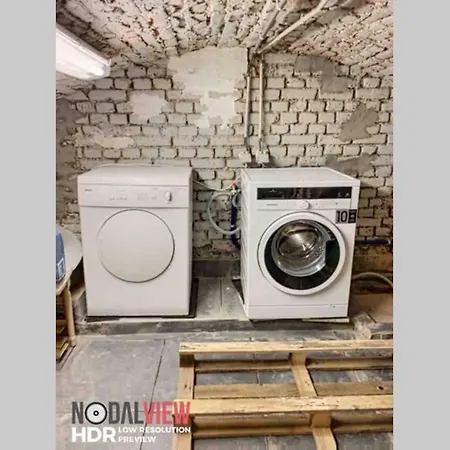 Maison Rénové à Votre Disposition
